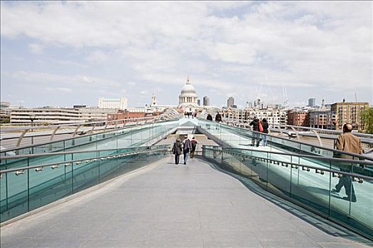 千禧桥,伦敦