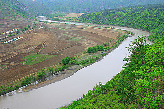 中朝边界图们江对岸朝鲜风光