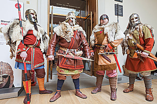 英格兰,伦敦,大英博物馆,衣服,盎格鲁撒克逊人,服饰