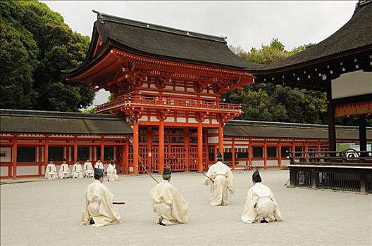 日本神道,牧师,射箭,箭,上方,入口,京都,日本,亚洲