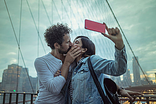 情侣,布鲁克林大桥,吻,纽约,美国,北美