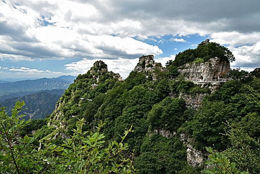 河北省保定市涞源县白石山风景区