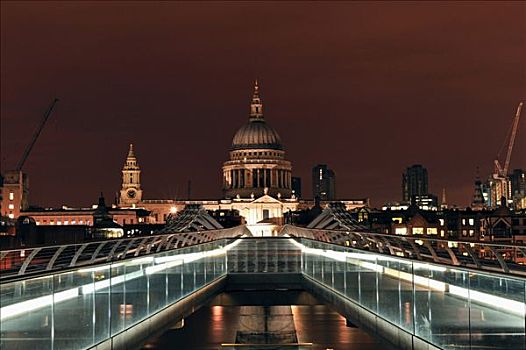 千禧桥,泰晤士河,泰特现代美术馆,圣保罗大教堂,夜景,伦敦,英国,欧洲