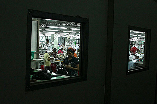 女性,工人,衣服,工厂,出口贸易,处理,孟加拉,十一月,2008年,开始,就绪,国际,市场