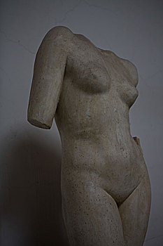 雕塑,裸女,头部,手臂