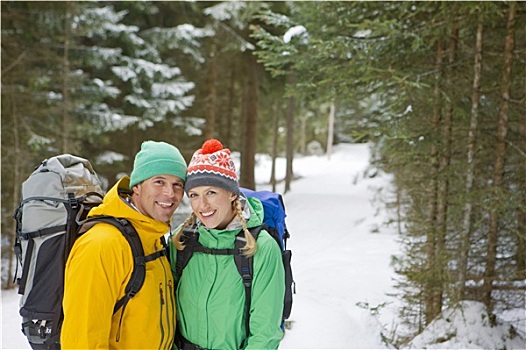 头像,幸福伴侣,背包,雪,木头