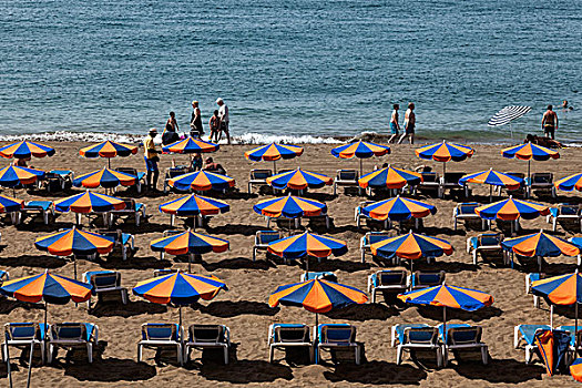 伞,沙滩椅,海滩,普拉亚布兰卡,波多黎各,卡门,兰索罗特岛,加纳利群岛,西班牙,欧洲