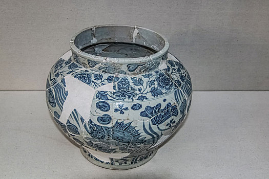 元代青花瓷鱼藻纹大罐器皿工艺品