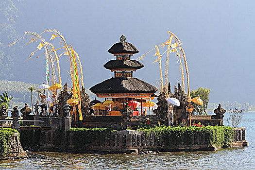 水,庙宇,布拉坦湖,巴厘岛,印度尼西亚,亚洲