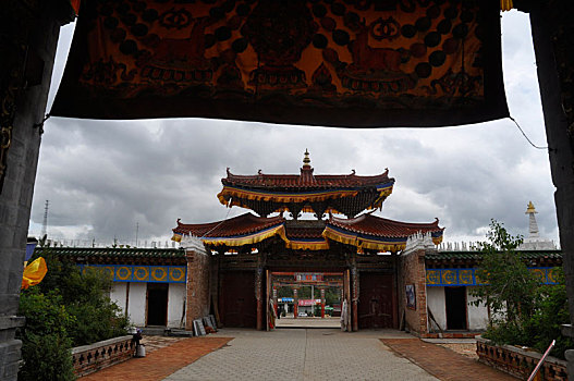 甘南名寺,甘南藏族自治州州府合作镇合作寺