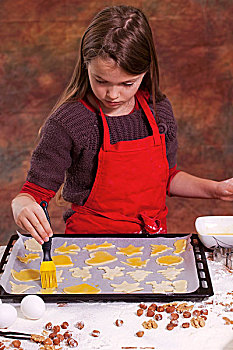 女孩,刷,饼干,烤盘,蛋黄