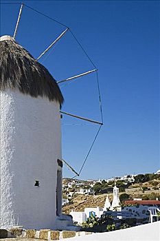 仰视,传统风车,米克诺斯岛,基克拉迪群岛,希腊