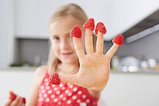 女孩,放,树莓,手指