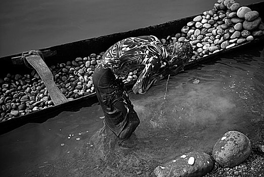 石头,收集,浴,堤岸,河,下班后,孟加拉,一月,2008年