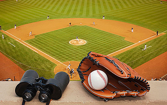 棒球手套,棒球,双筒望远镜,棒球场