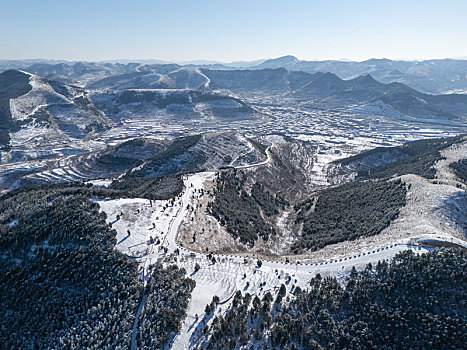 航拍济南黑峪顶雪景