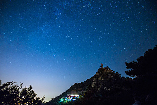 挂月峰星空