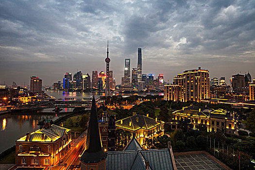 上海外白渡桥及城市景观