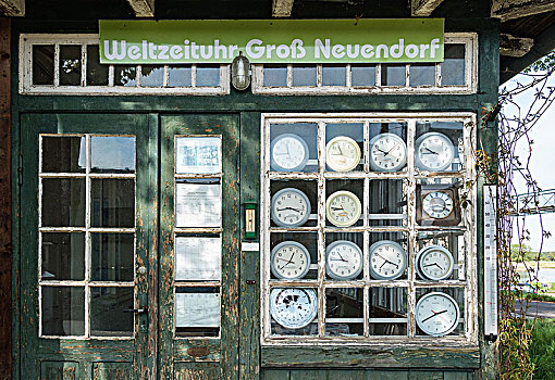 勃兰登堡,怪诞,世界,钟表