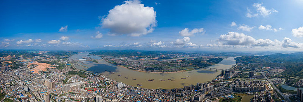 广西梧州,长洲水利枢纽风景旖旎如画卷