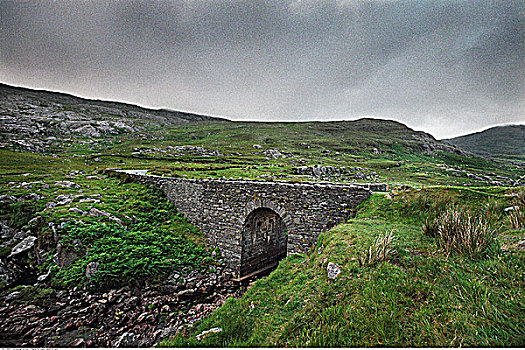 桥,上方,溪流,岩石,山,爱尔兰