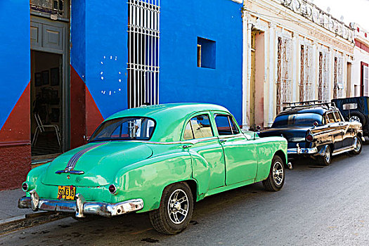老爷车,狭窄,街道,特立尼达,世界遗产,文化遗产,圣斯皮里图斯,省,古巴,大安的列斯群岛,加勒比