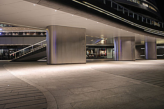 现代建筑夜景背景图片