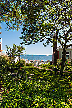 院子,木制长椅,水岸,家,海洋,普罗文斯镇,科德角,马萨诸塞,美国