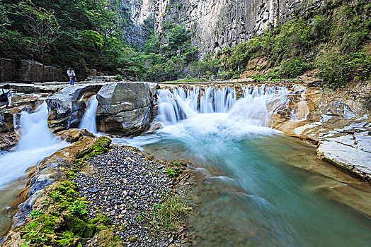 八泉峡水韵