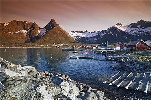 渔村,罗弗敦群岛,挪威,斯堪的纳维亚,欧洲