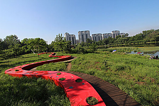 秦皇岛,汤河,雕塑,红飘带,生态,原始,保护,创意
