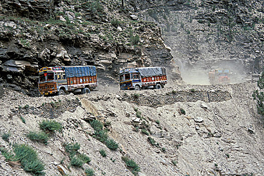 卡车,驾驶,尘土,道路,卧,马纳里,公路,靠近,印度,喜马拉雅山,北印度,亚洲