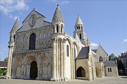 教堂,大教堂,波瓦第尔,法国,欧洲