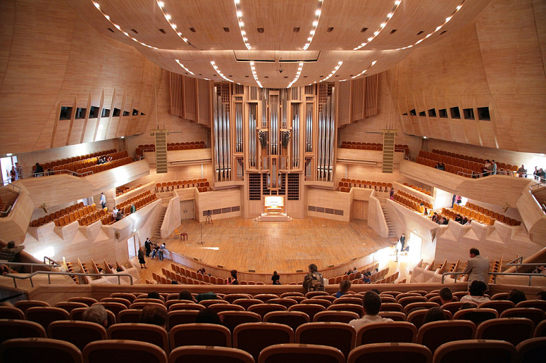 中南民族大学音乐厅图片