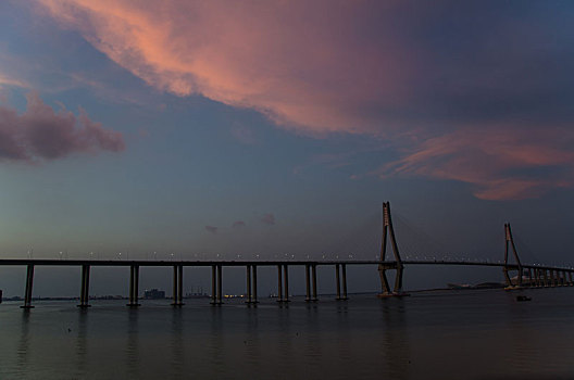 湛江海湾大桥