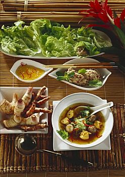 茄子,浓汤,卷心菜,汤,稻草,蘑菇,老挝