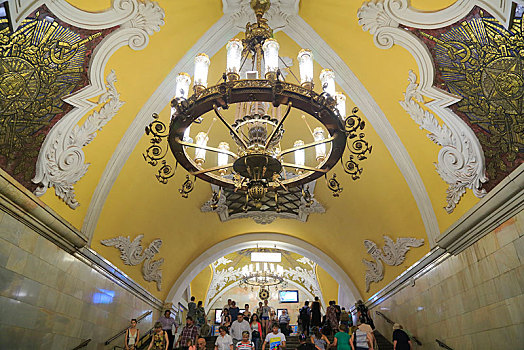 粉饰灰泥,天花板,吊灯,地铁站,莫斯科,俄罗斯,欧洲