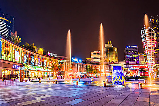 寧波商業廣場噴泉夜景