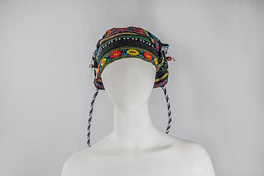 女式民族元素头帽绣花装饰针织品