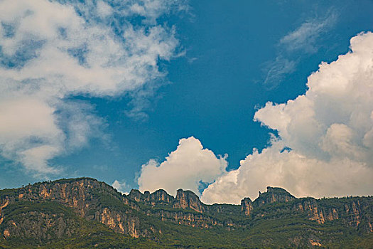 长江三峡用及江风光