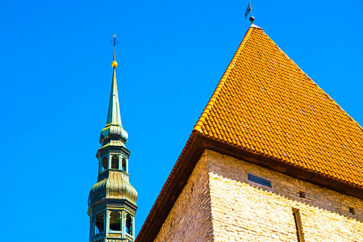 爱沙尼亚塔林教堂铁塔石塔北欧哥特式建筑风格