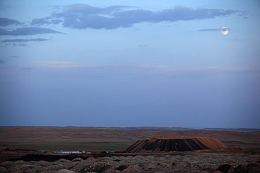 蒙古的露天煤矿
