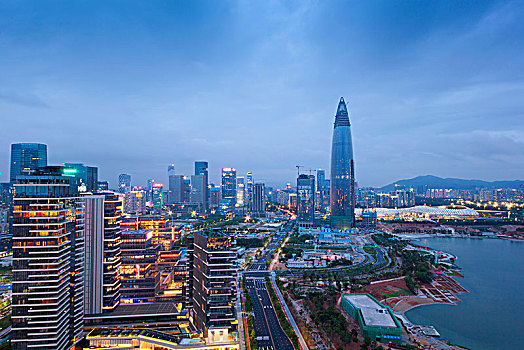 中国广东深圳南山后海中心区夜景