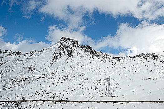 四姑娘山