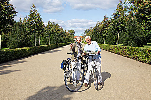 老年,夫妻,自行车,旅游