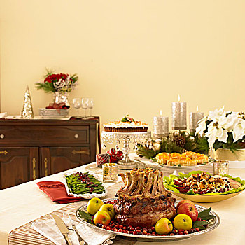 圣诞晚餐,桌子,猪肉