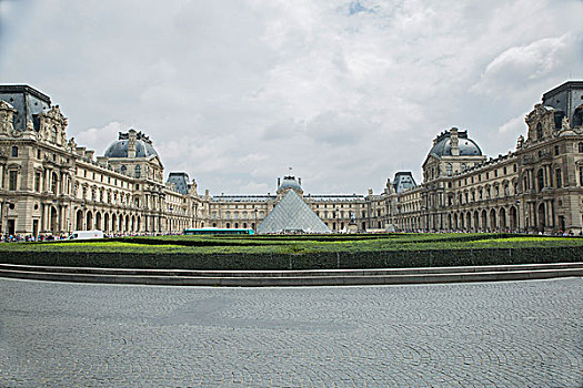 卢浮宫,玻璃金字塔,天空,广场