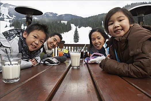 家庭,滑雪胜地,不列颠哥伦比亚省,加拿大
