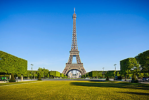 埃菲尔铁塔,早晨,巴黎
