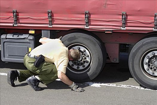 警察,卡车